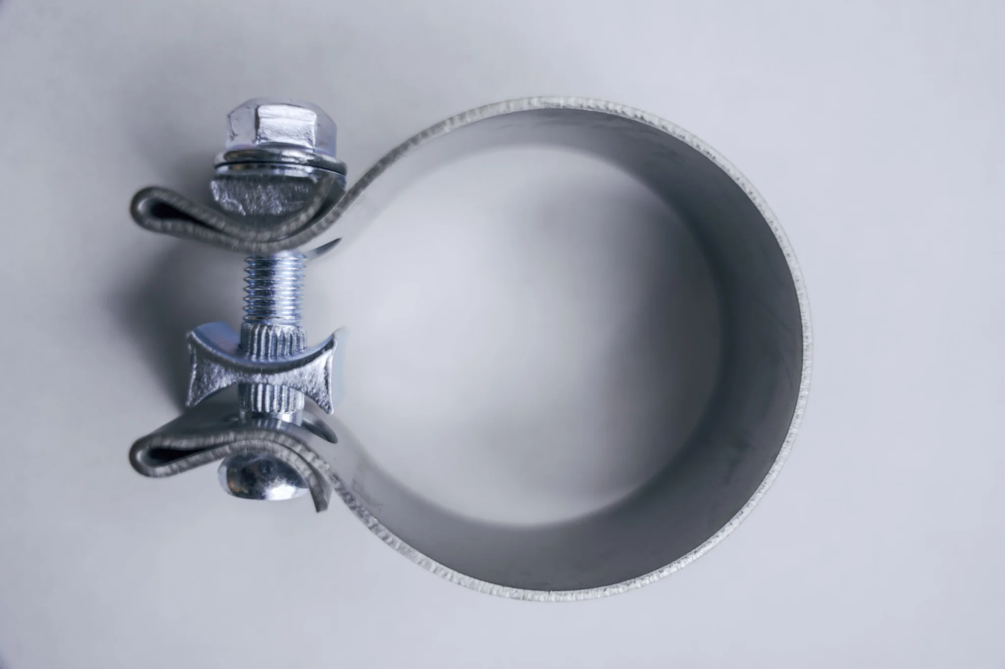 2-1/2" Stainless Steel Band Clamp for Notched Slip Joint Connections. - Image 2