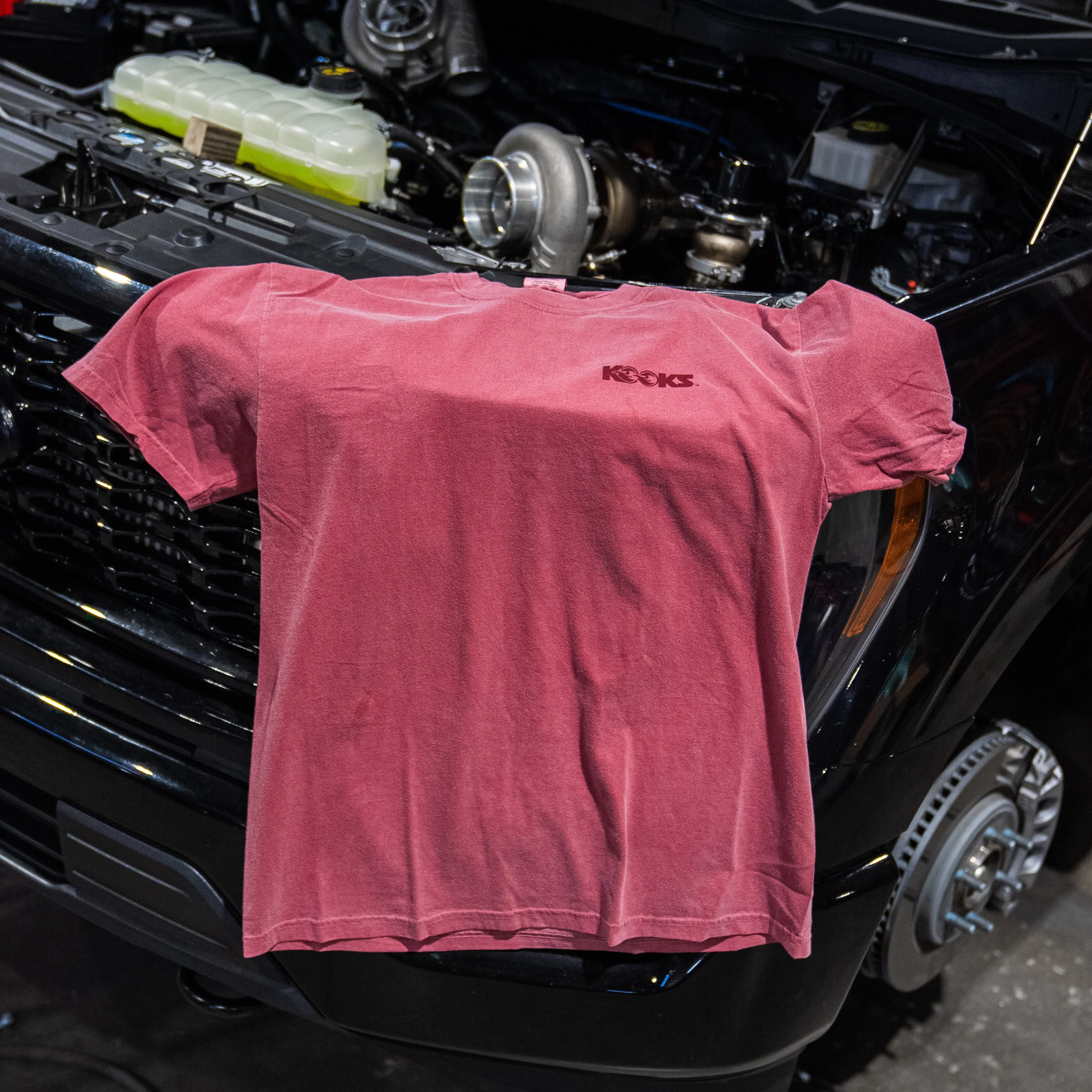 KOOKS Is Everywhere T-Shirt – Red - Image 4